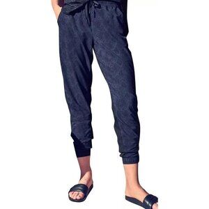 ATHLETA  Brooklyn Jogger Sweatpants Dark Blue Python‎ Snake Print Size 6